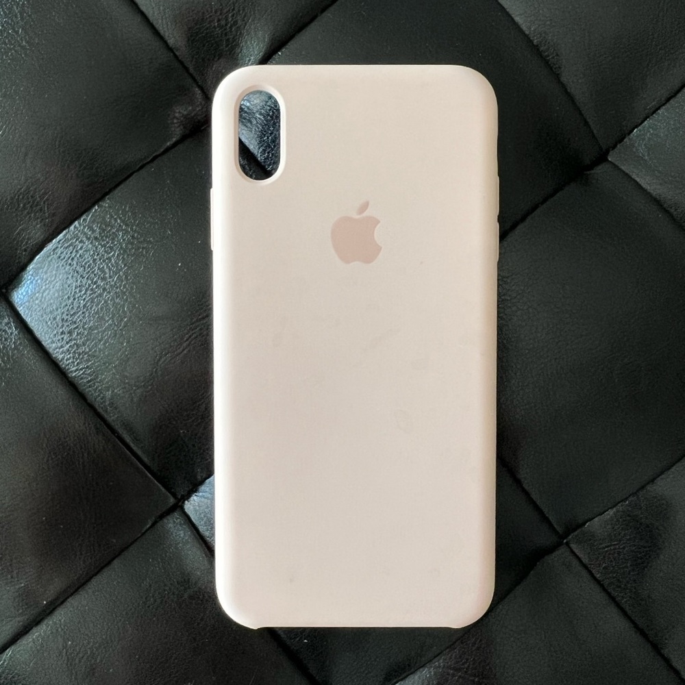 Light Pink Silicon iPhone XS MAX Case!